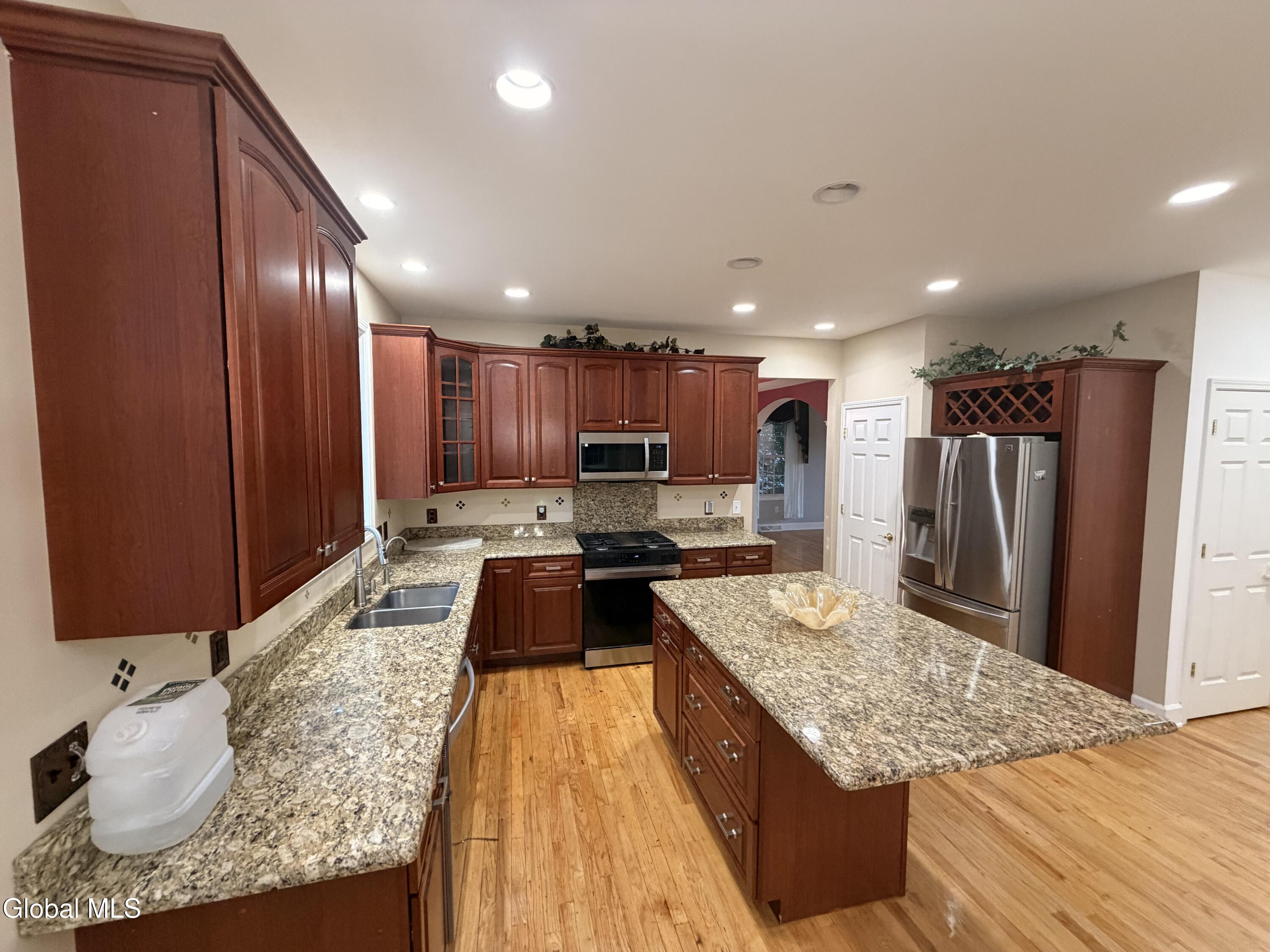 23 Eleanor Court Mechanicville NY 12118
