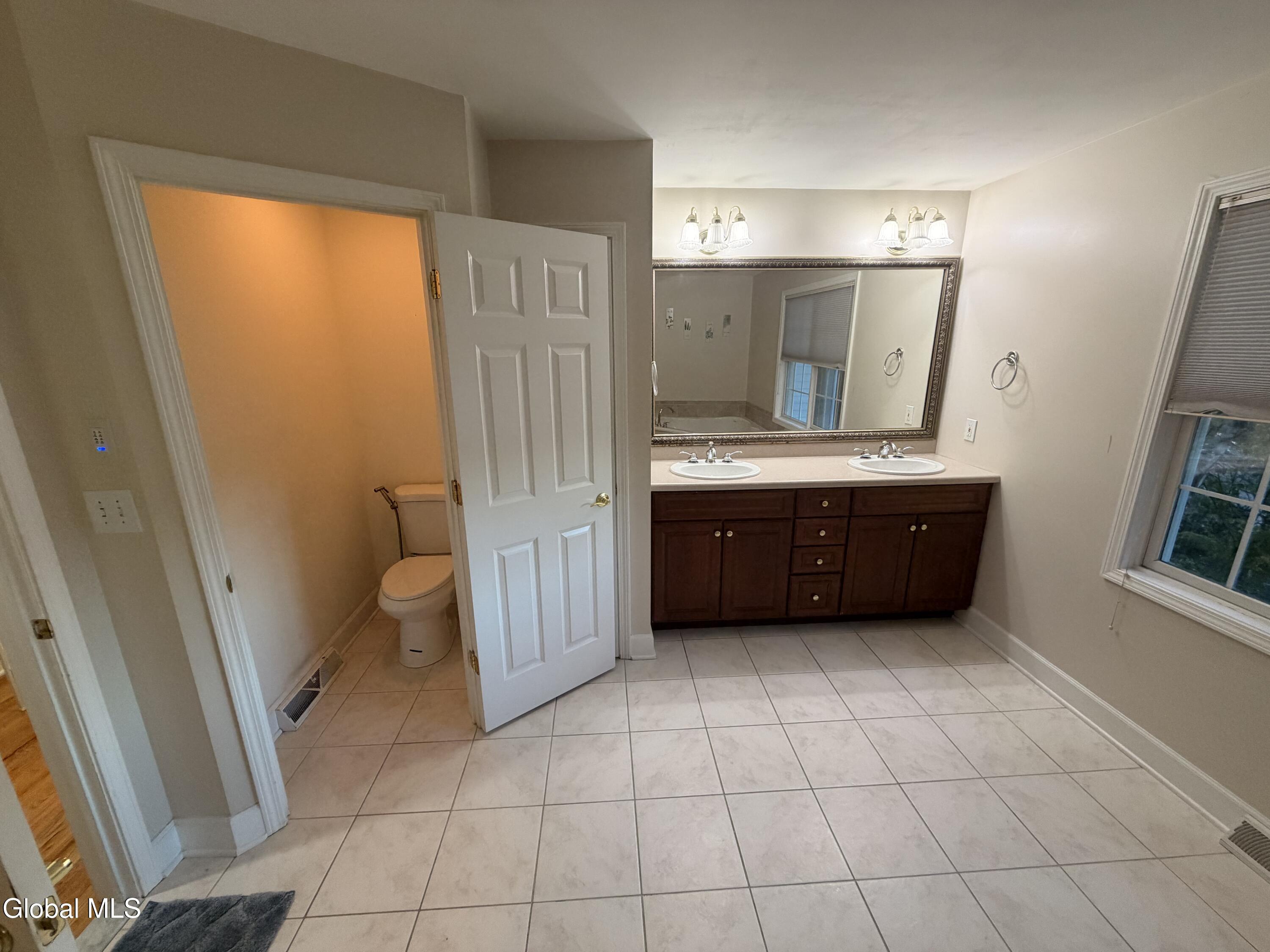 23 Eleanor Court Mechanicville NY 12118