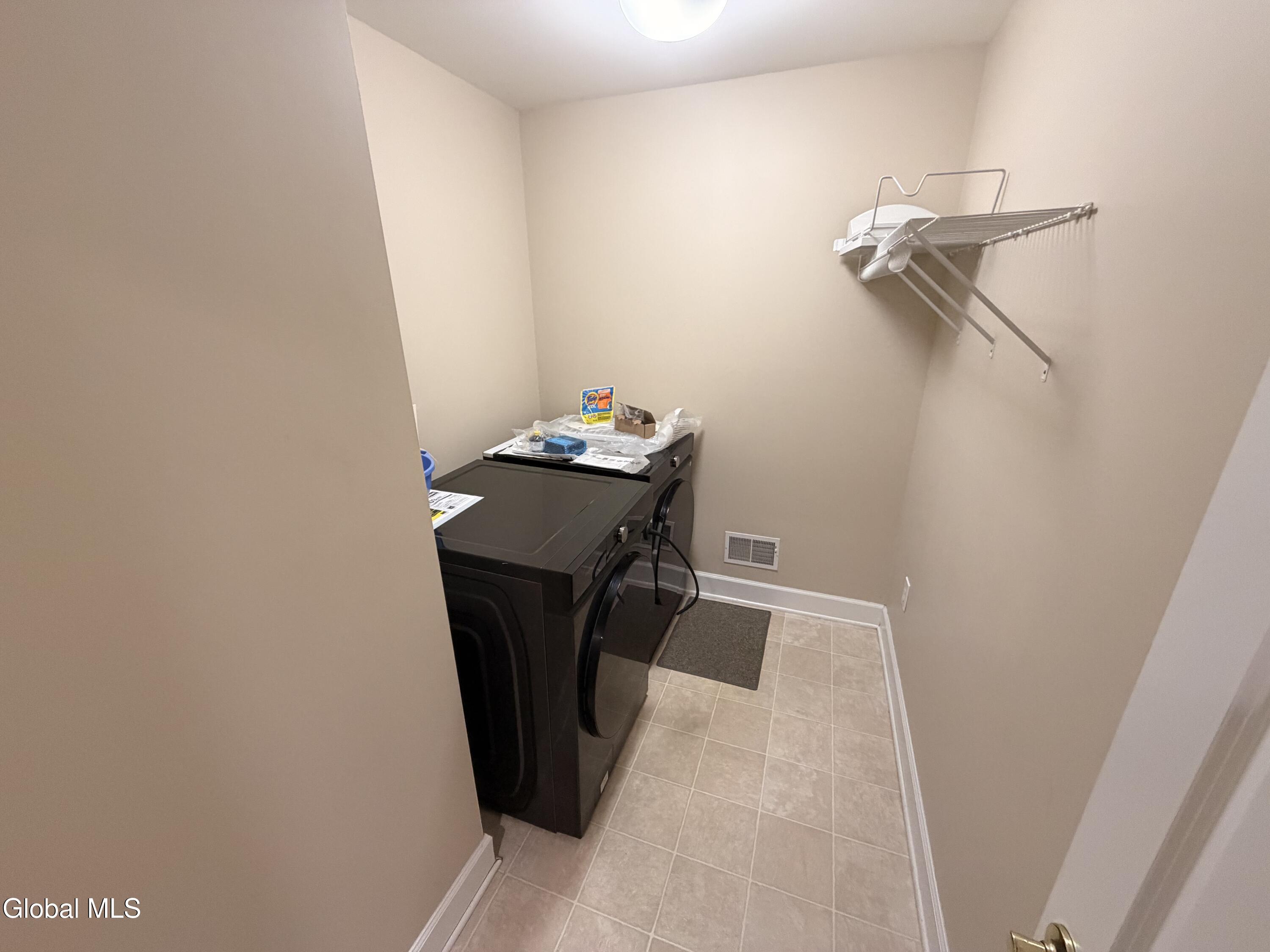 23 Eleanor Court Mechanicville NY 12118