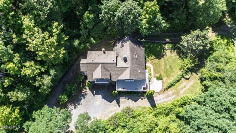 1127 Leesome Lane Altamont NY 12009