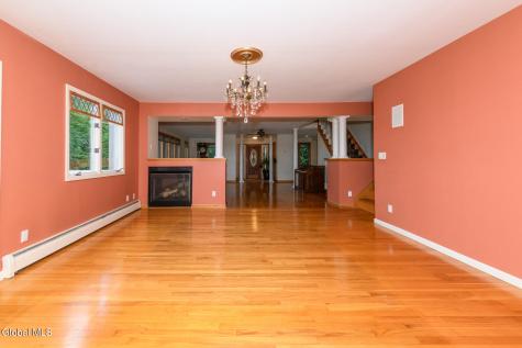 1127 Leesome Lane Altamont NY 12009