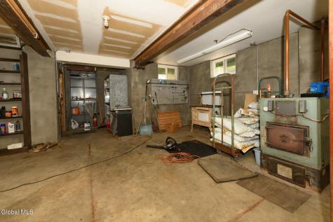 1127 Leesome Lane Altamont NY 12009