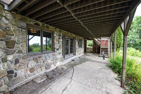 1127 Leesome Lane Altamont NY 12009