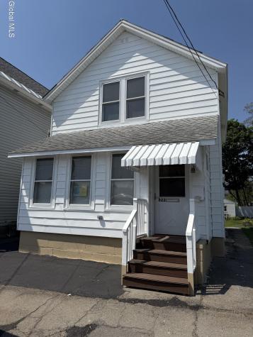 822 Sargent Place Schenectady NY 12303