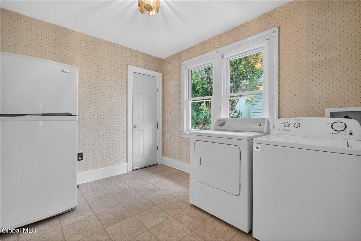 1 Spruce Street Albany NY 12205