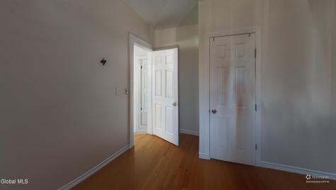 31 Woodlawn Avenue Albany NY 12208