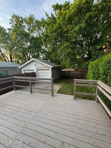 31 Woodlawn Avenue Albany NY 12208
