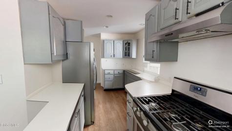 31 Woodlawn Avenue Albany NY 12208