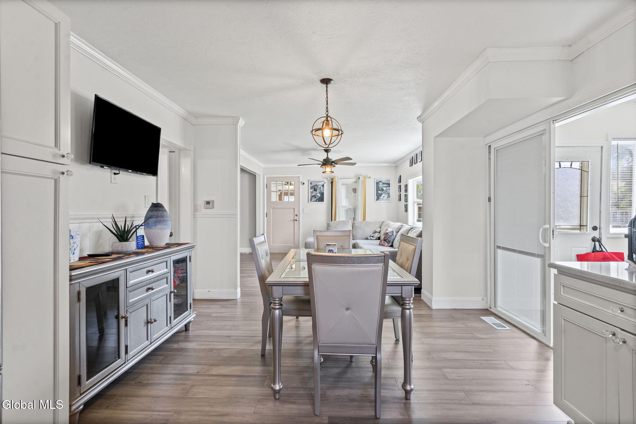 3037 Cox Avenue Rotterdam NY 12306