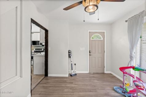 3037 Cox Avenue Rotterdam NY 12306