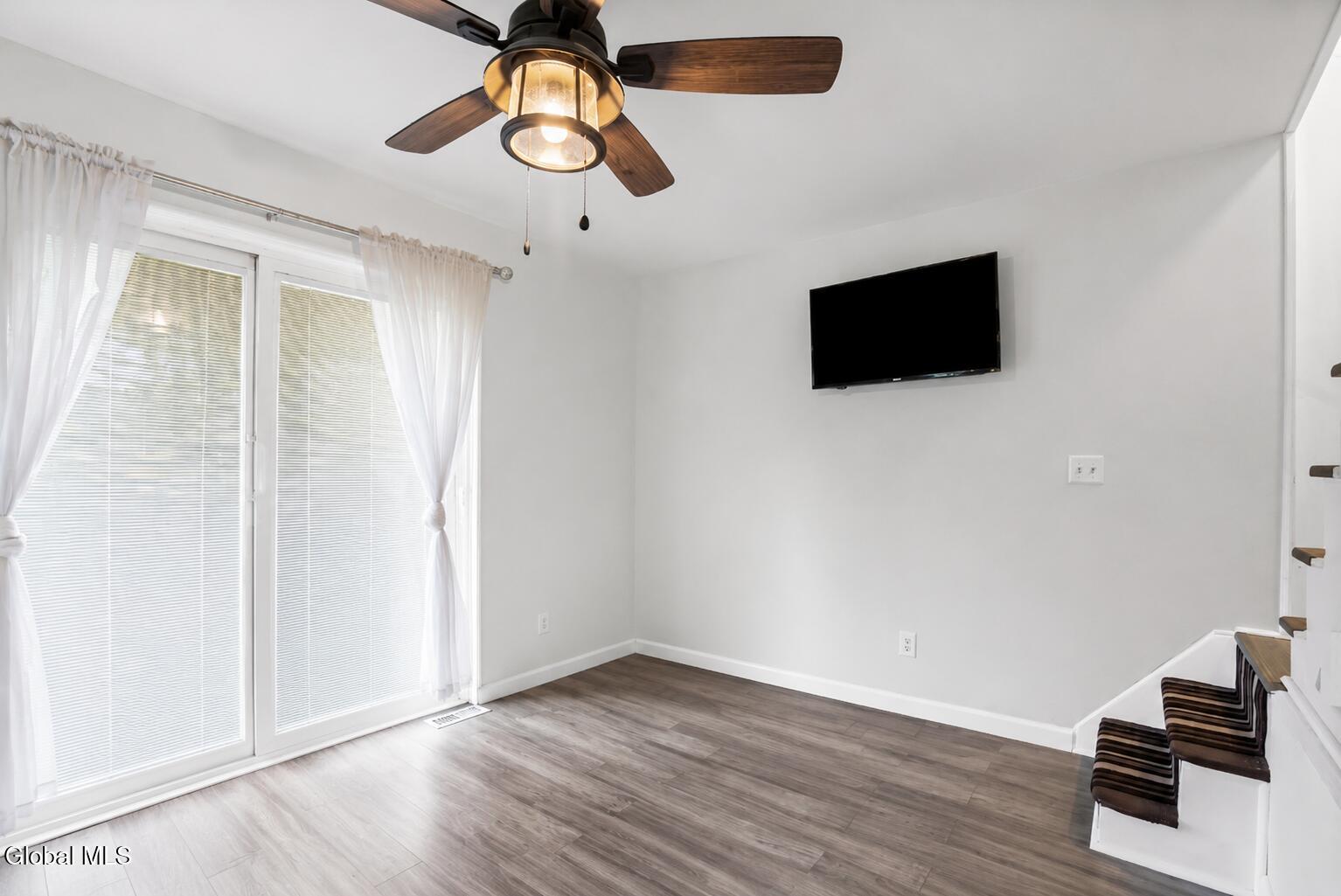 3037 Cox Avenue Rotterdam NY 12306