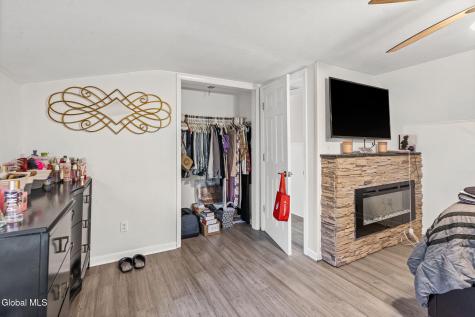 3037 Cox Avenue Rotterdam NY 12306