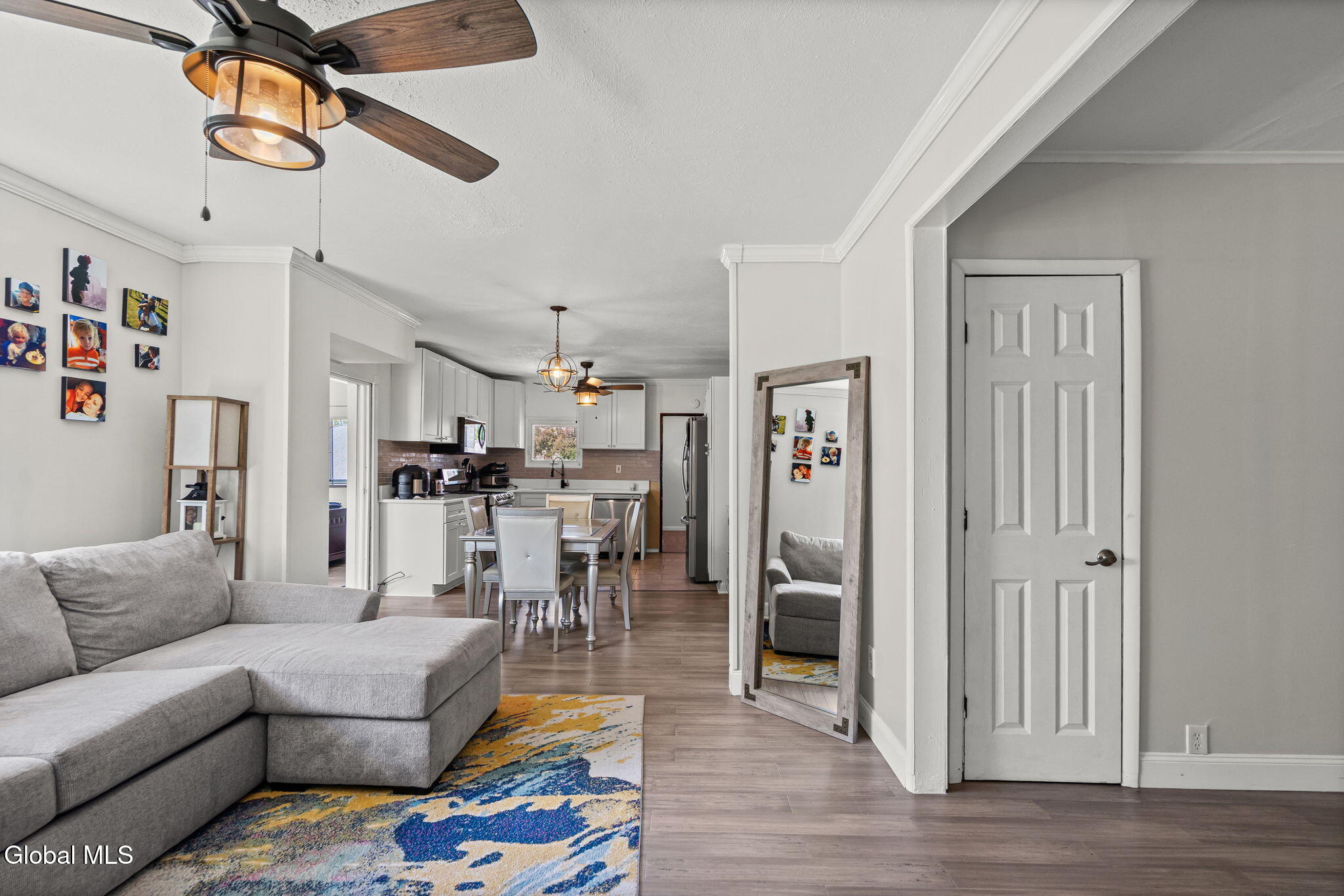 3037 Cox Avenue Rotterdam NY 12306