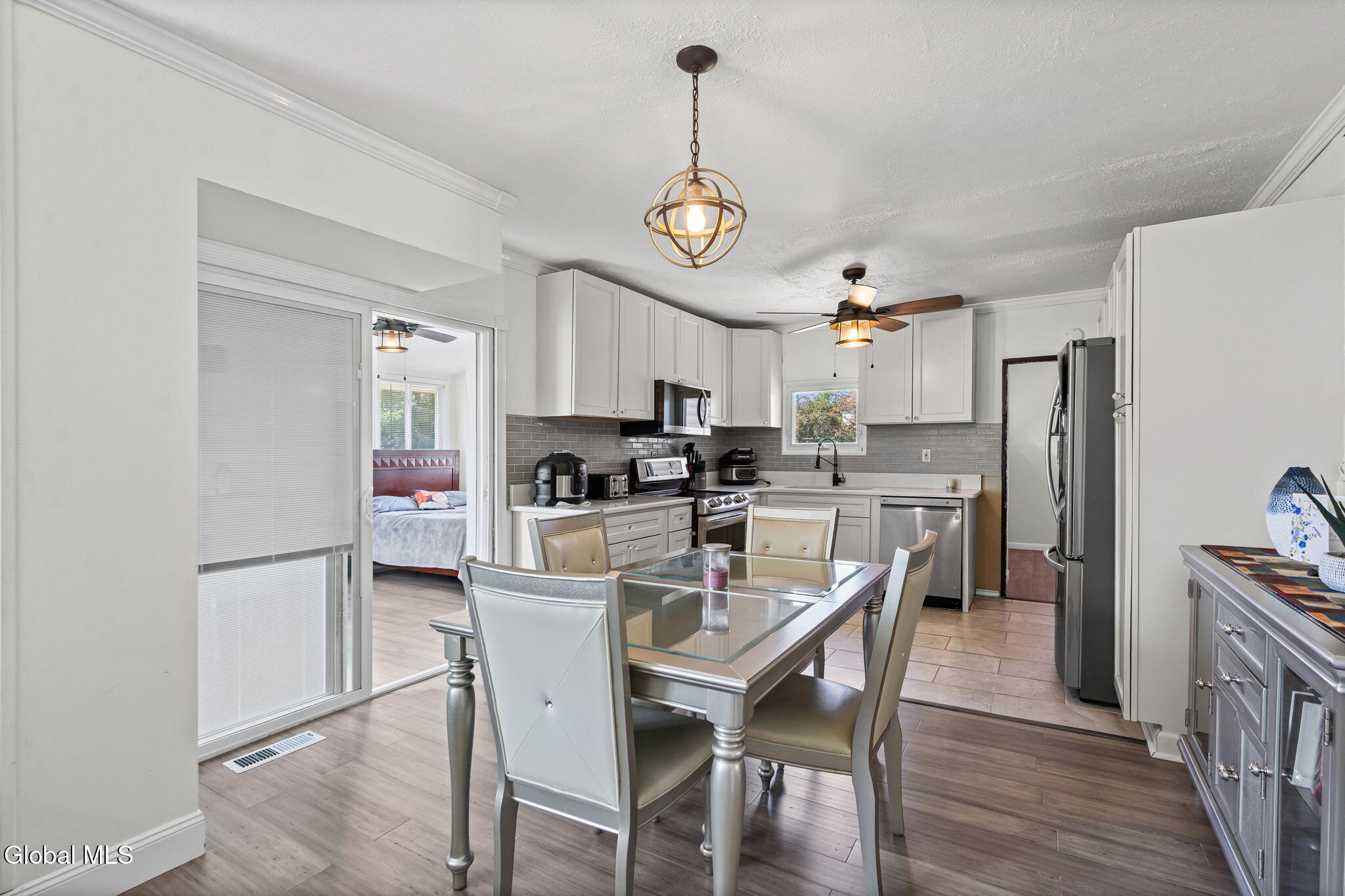 3037 Cox Avenue Rotterdam NY 12306