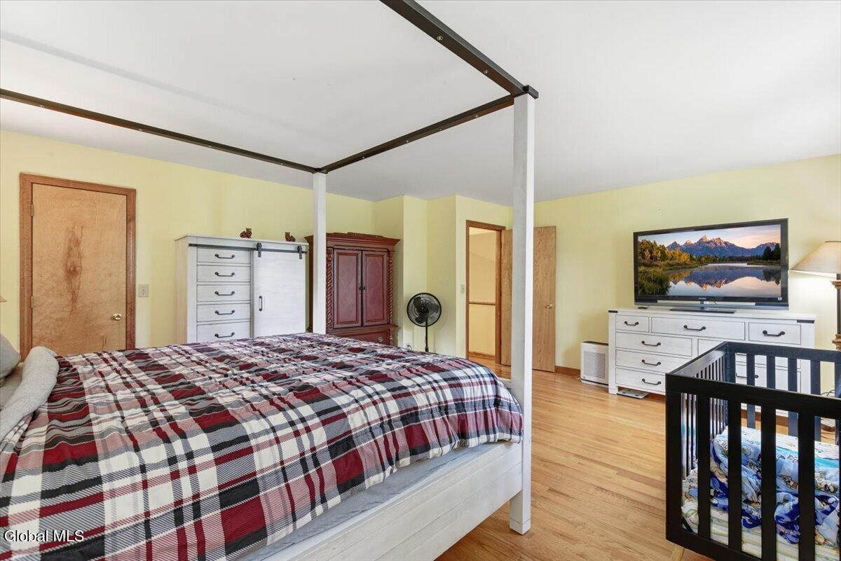 207 Hillcrest Avenue Albany NY 12203