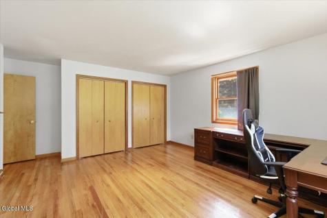 207 Hillcrest Avenue Albany NY 12203