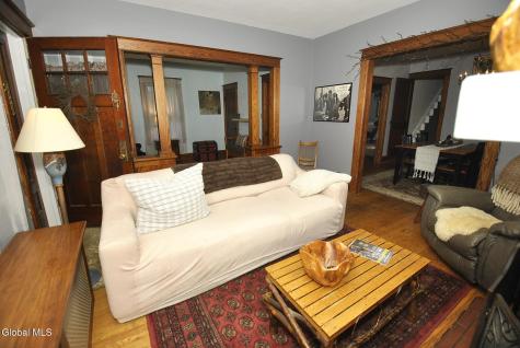 9 Middlesex Road East Greenbush NY 12061