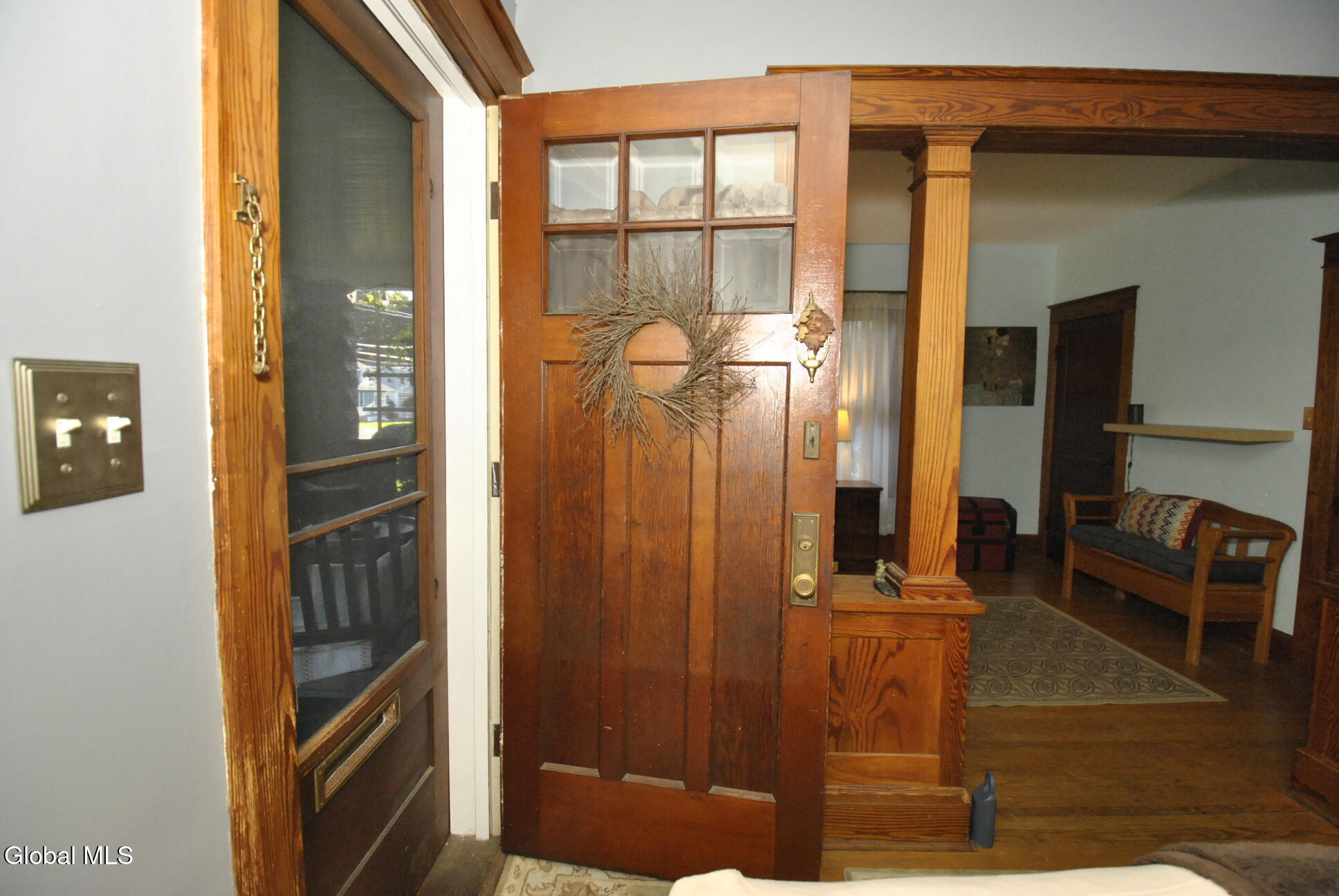 9 Middlesex Road East Greenbush NY 12061