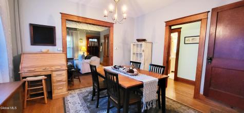 9 Middlesex Road East Greenbush NY 12061