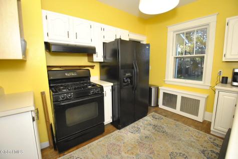 9 Middlesex Road East Greenbush NY 12061