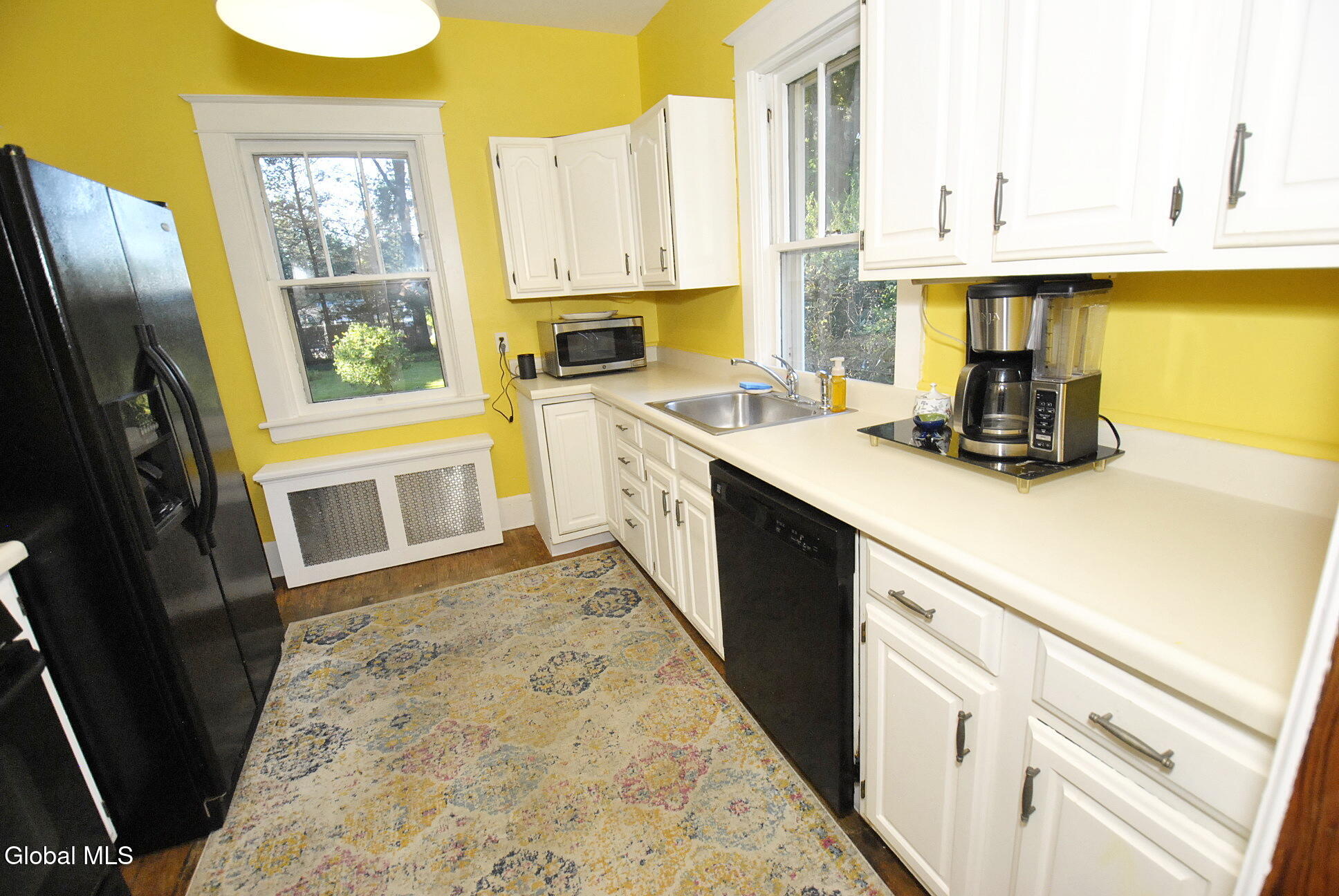 9 Middlesex Road East Greenbush NY 12061