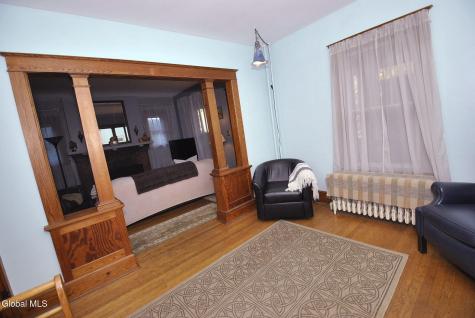 9 Middlesex Road East Greenbush NY 12061