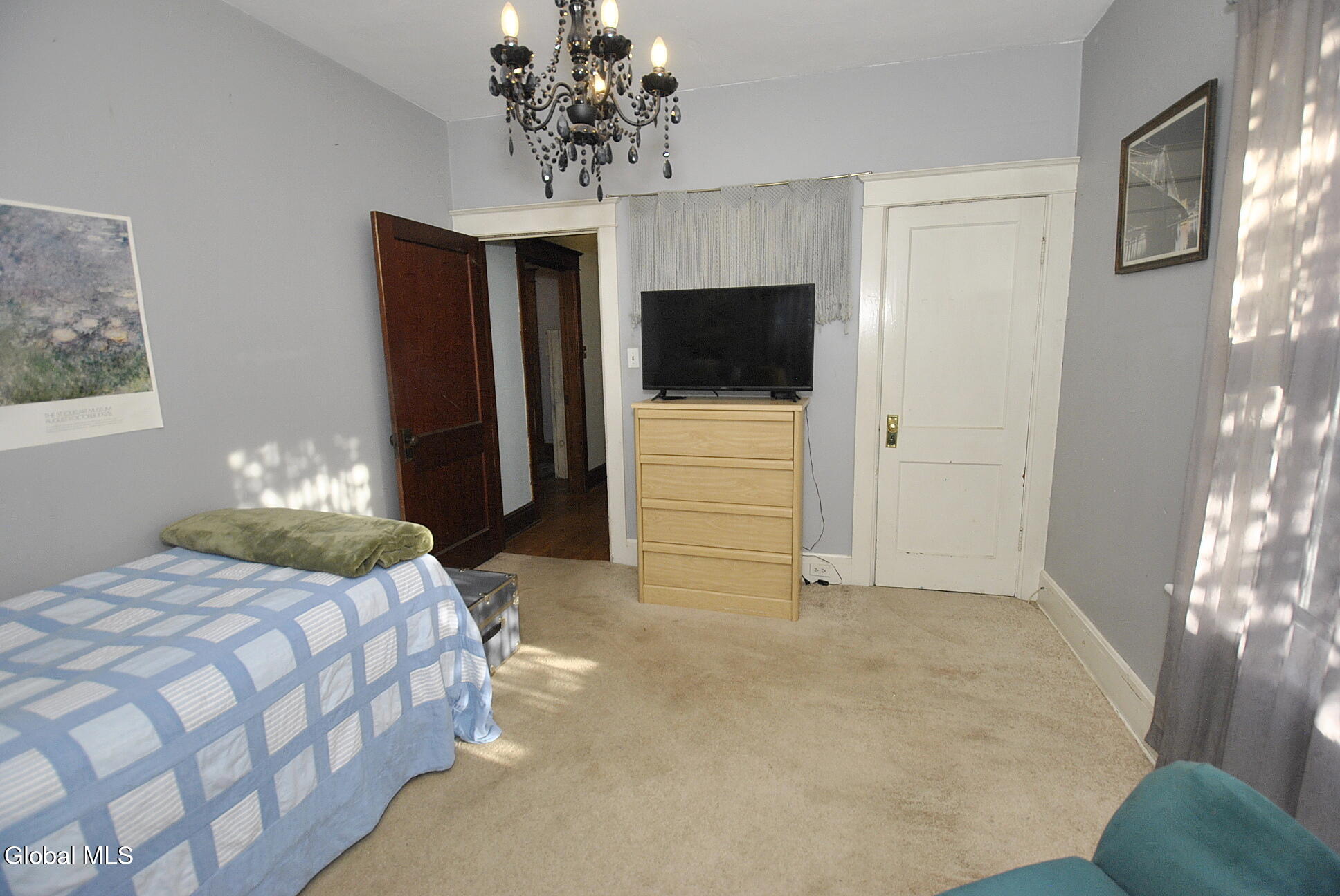 9 Middlesex Road East Greenbush NY 12061