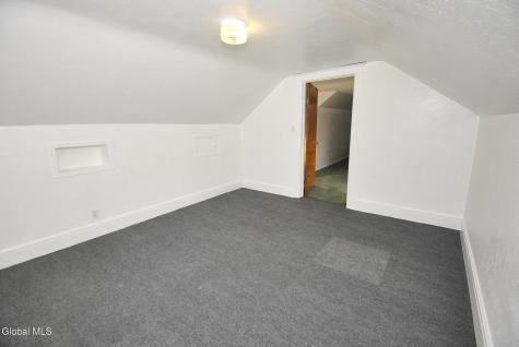 9 Middlesex Road East Greenbush NY 12061