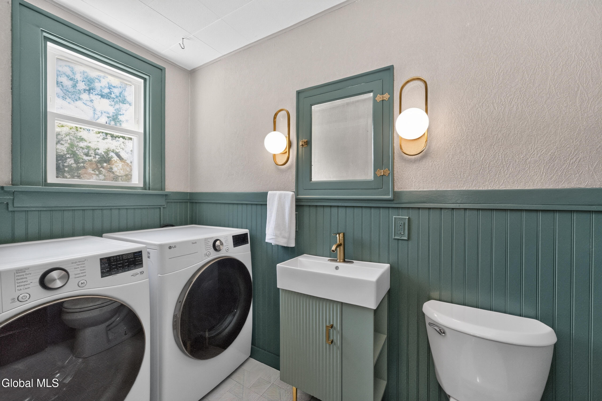 30 Griswold Avenue Troy NY 12180