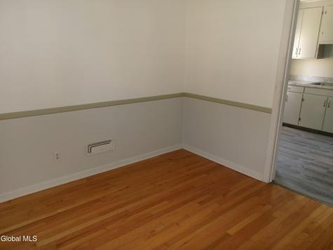 2023 Fairlawn Parkway Schenectady NY 12309