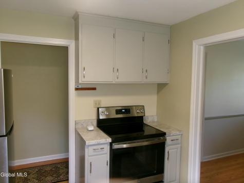 2023 Fairlawn Parkway Schenectady NY 12309