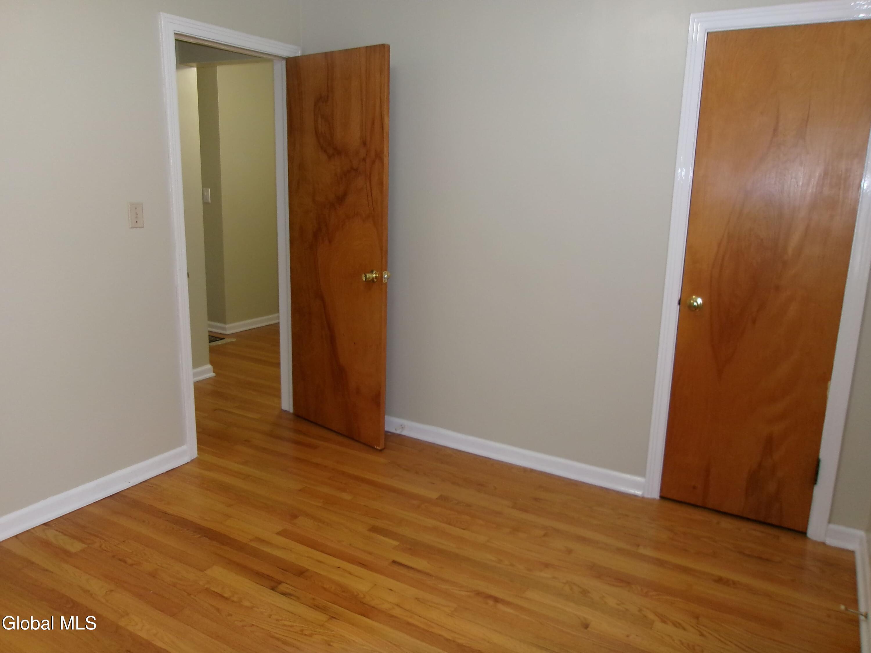 2023 Fairlawn Parkway Schenectady NY 12309