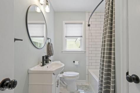 254 Kenwood Avenue Delmar NY 12054