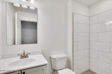 20 Brayton Road Queensbury NY 12845