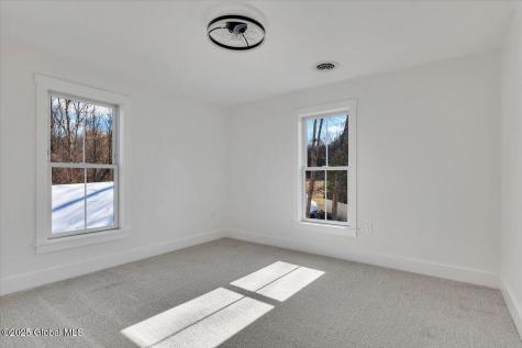 20 Brayton Road Queensbury NY 12845