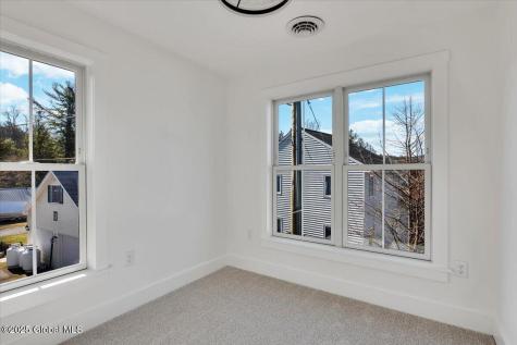 20 Brayton Road Queensbury NY 12845