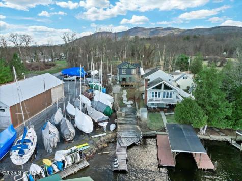 20 Brayton Road Queensbury NY 12845