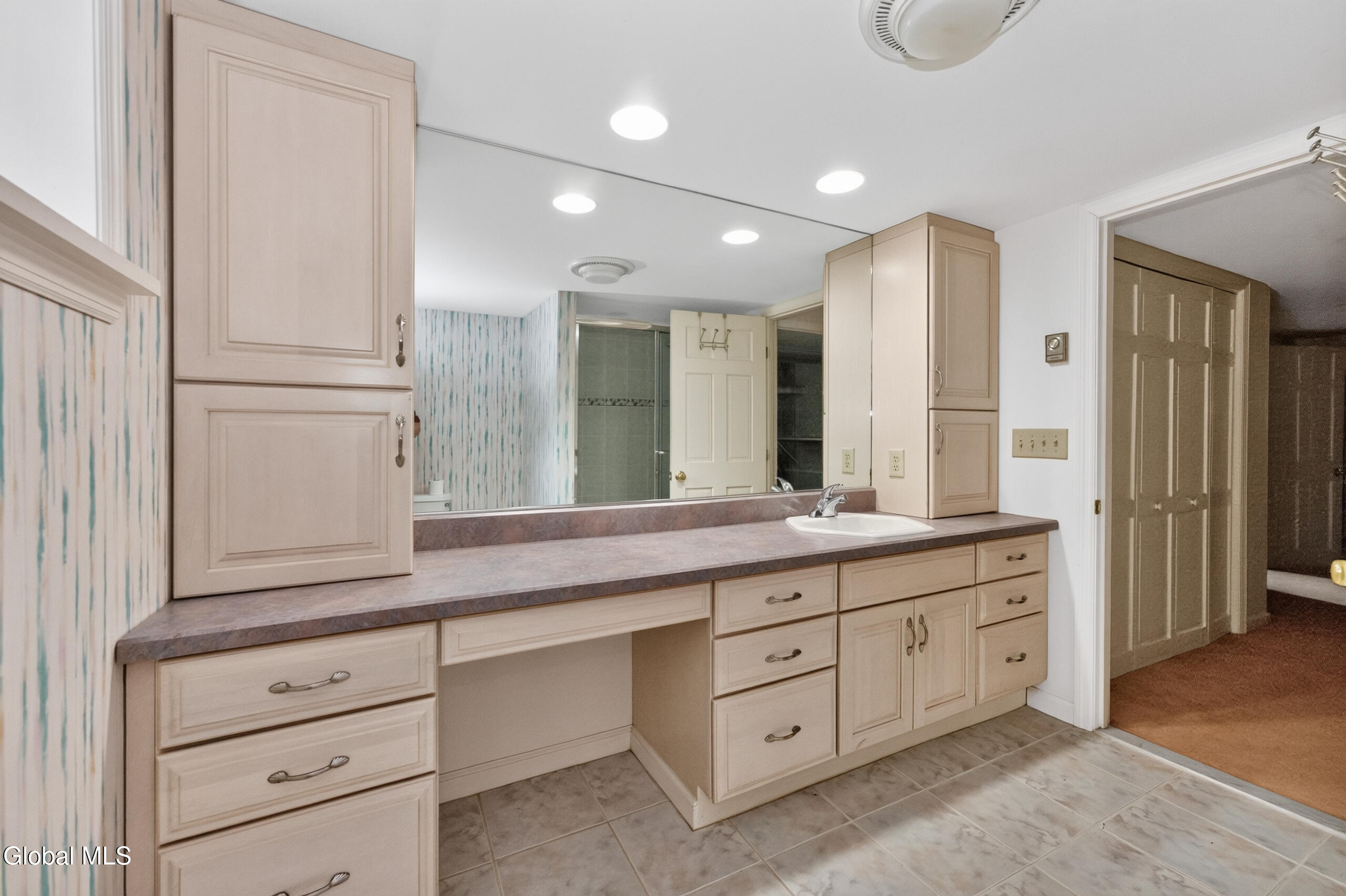 43 Lakeview Drive Chatham NY 12184