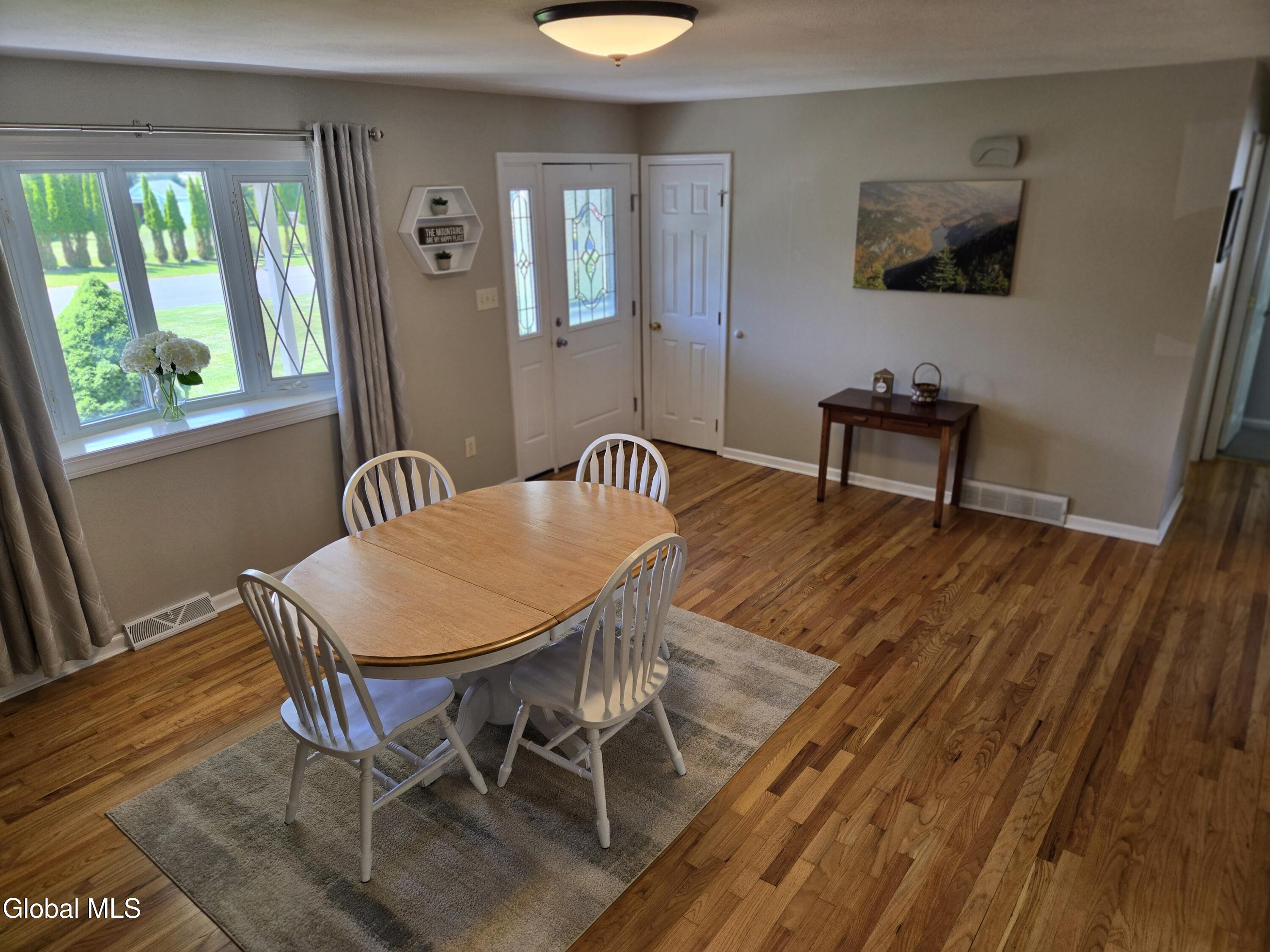 1016 Gates Drive Schenectady NY 12306