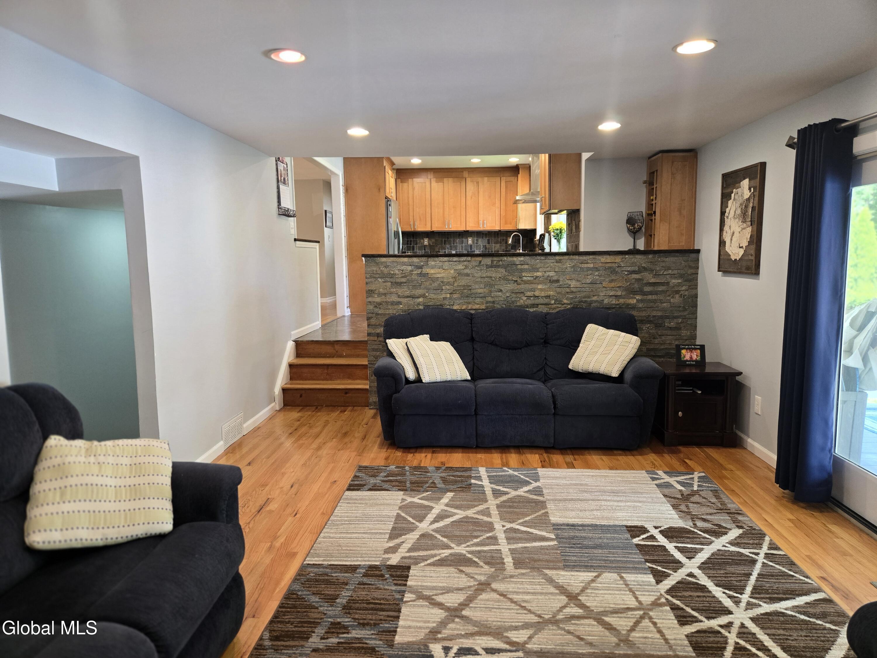 1016 Gates Drive Schenectady NY 12306