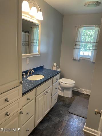 1016 Gates Drive Schenectady NY 12306