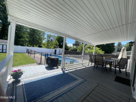 1016 Gates Drive Schenectady NY 12306
