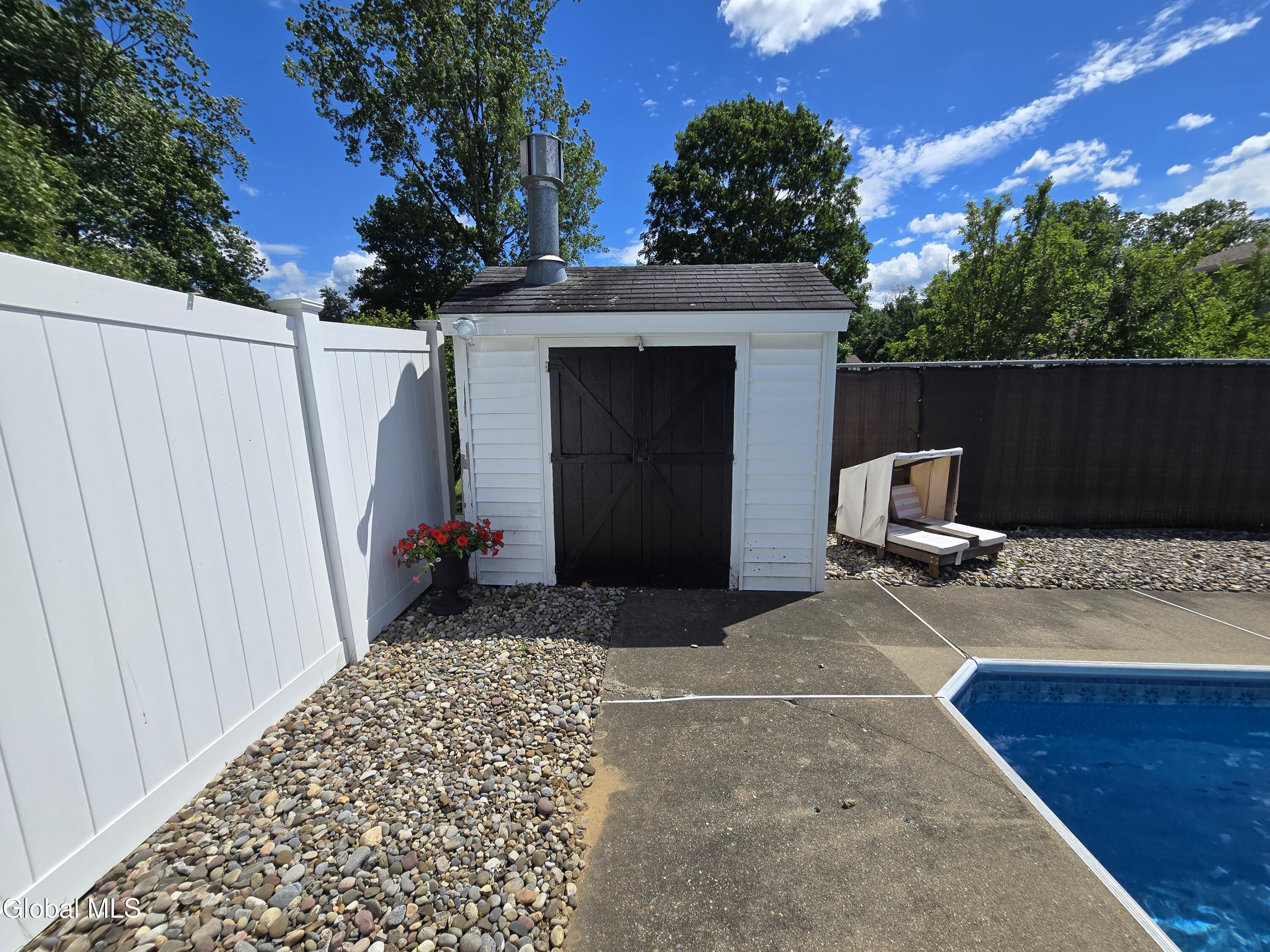 1016 Gates Drive Schenectady NY 12306