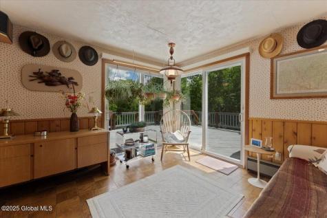 202 Old School House Road North River NY 12856