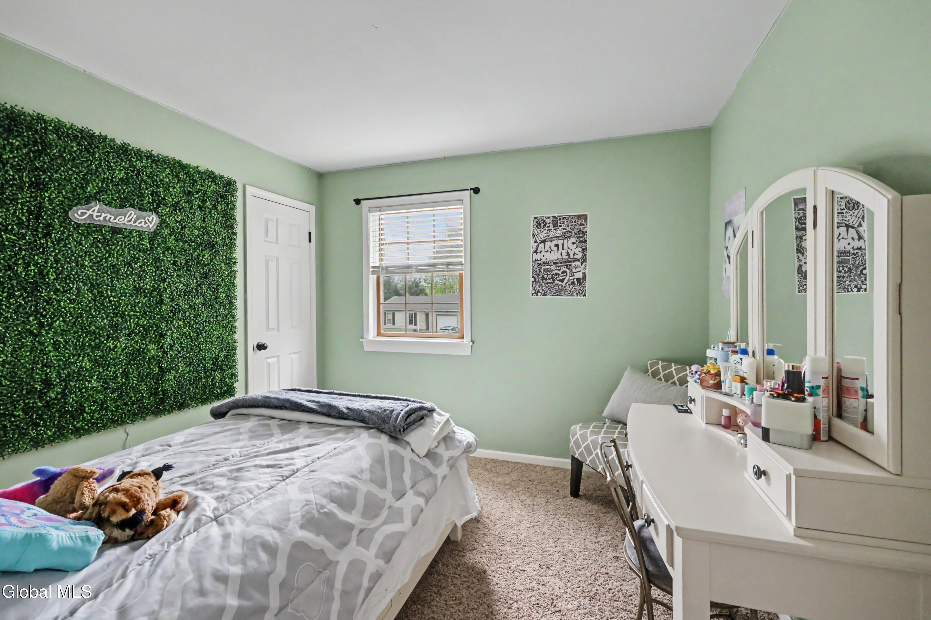 1046 Laural Lane Malta NY 12020