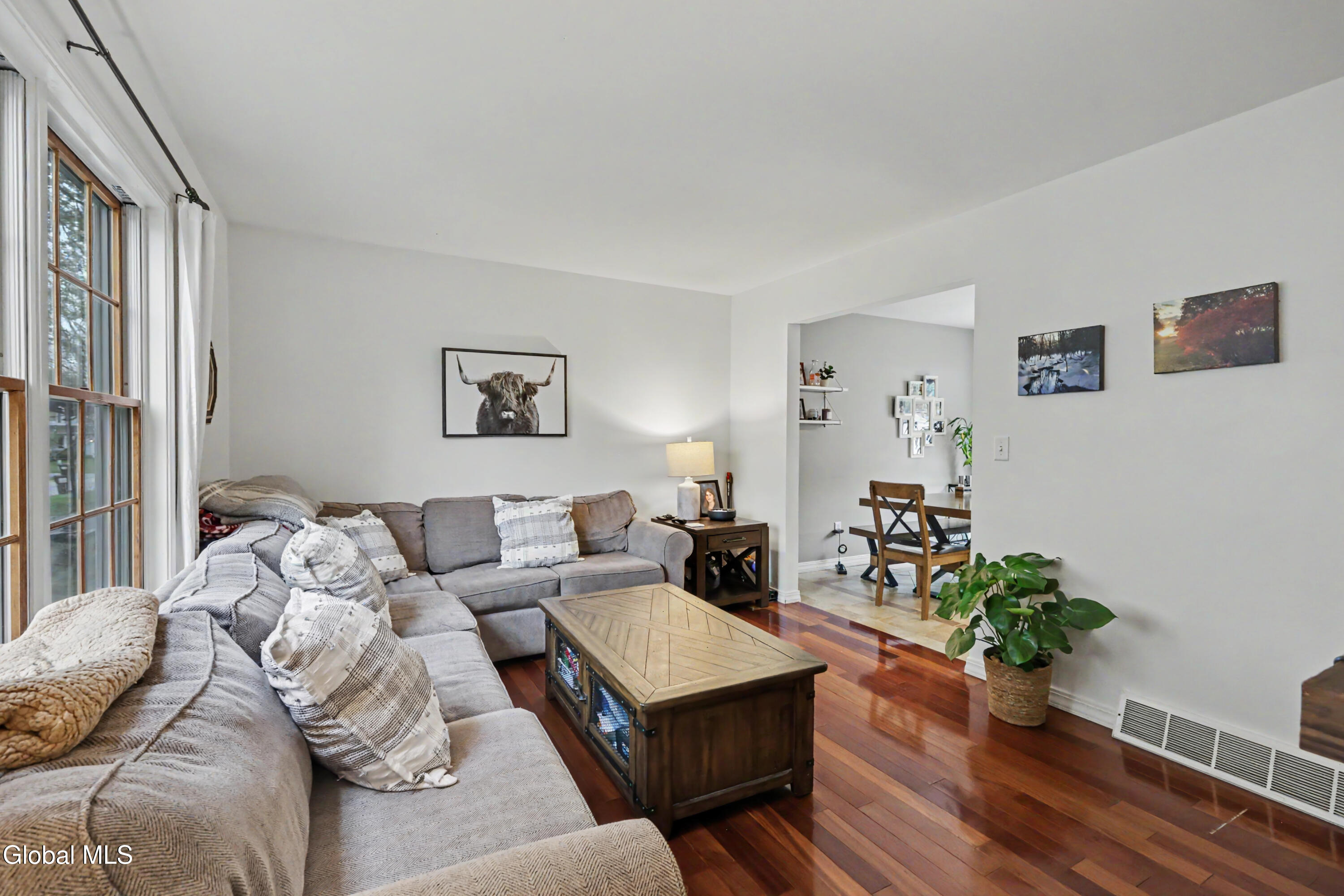 1046 Laural Lane Malta NY 12020