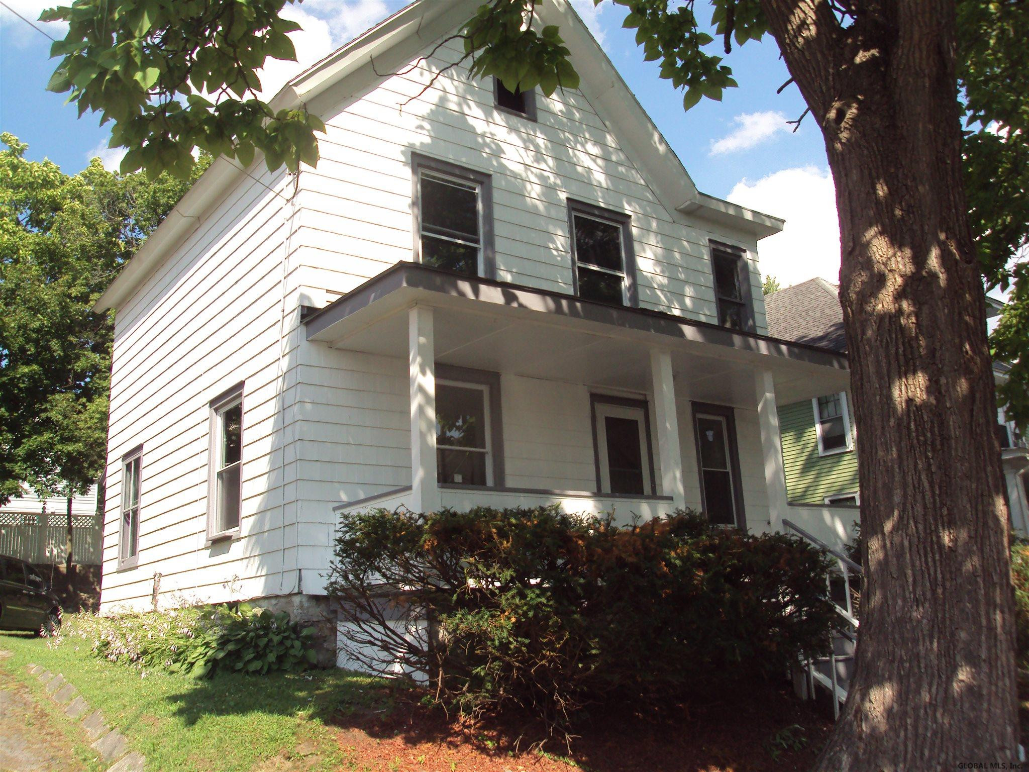 11 Romeyn Avenue Amsterdam NY 12010