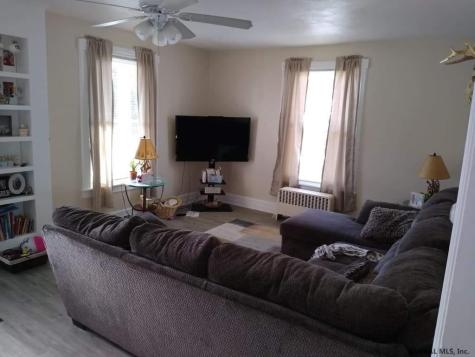 11 Romeyn Avenue Amsterdam NY 12010