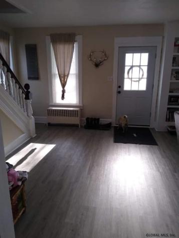 11 Romeyn Avenue Amsterdam NY 12010