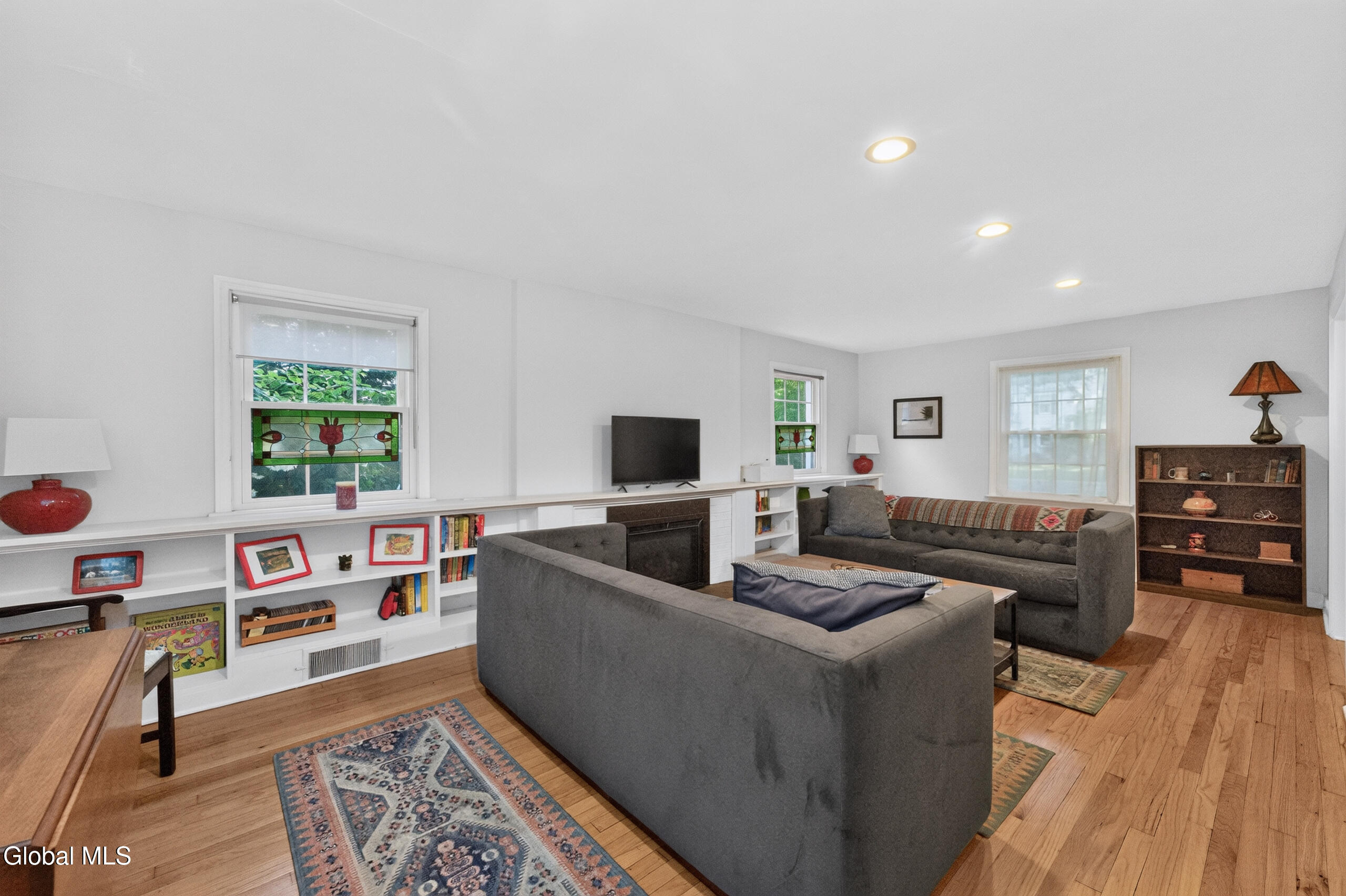 951 St Davids Lane Niskayuna NY 12309